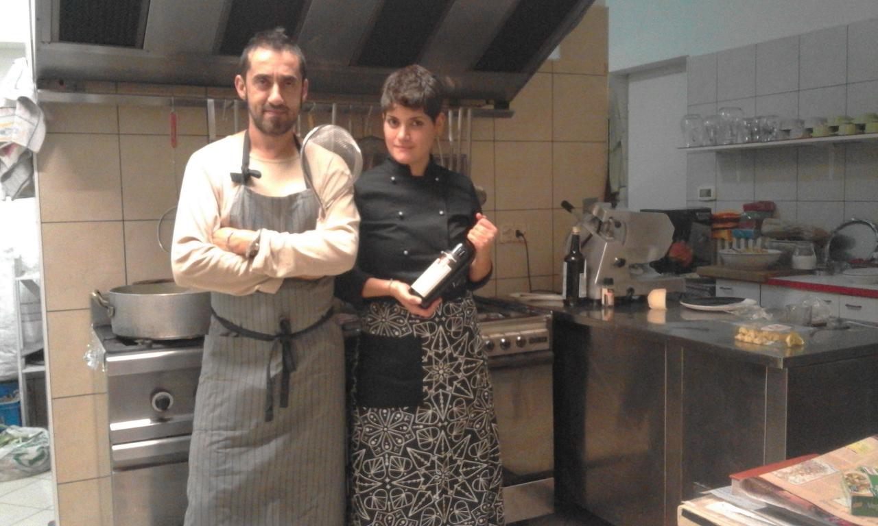 Cascina Il Convivio Pensionat Diano dʼAlba Eksteriør billede